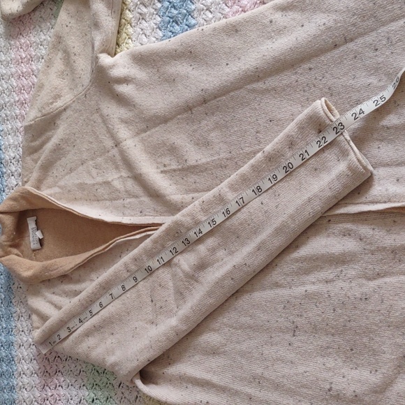 Kinross Cashmere Sweater - Picture 9 of 16